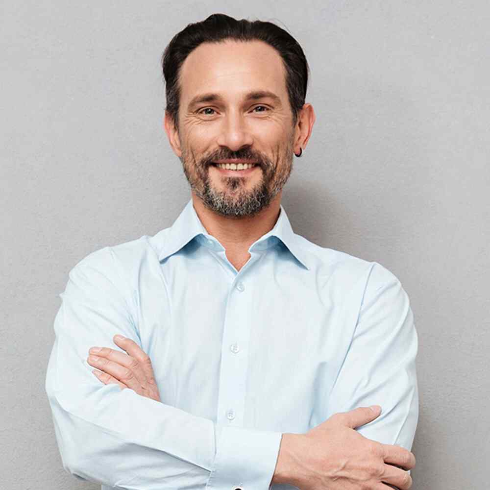 https://new.cxoforum.global/wp-content/uploads/2020/07/team_06.jpg